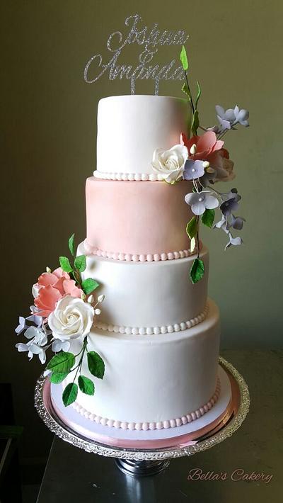 Love! - Cake by Bella's Cakes 