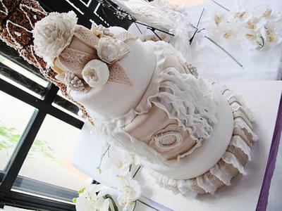 romantic'ivory - Cake by Evy