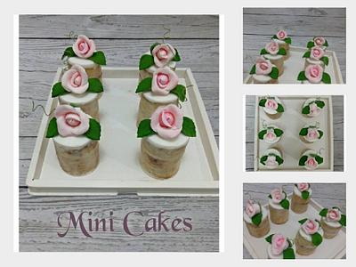 Mini Cakes - Cake by Claudia Smichowski