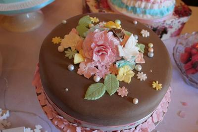 Flowers and Butterflys  - Cake by THEPARTYPANTRY