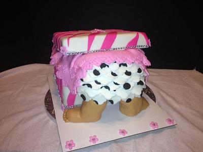 Baby in Gift Box - Cake by MyheARTisCake