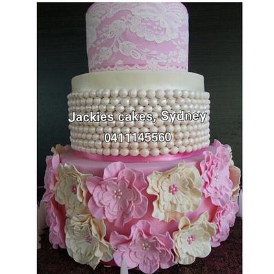elegant 3 tier cake - Cake by Jackies cakes