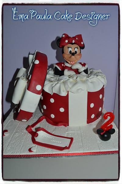 " Minnie " - Cake by EmaPaulaCakeDesigner