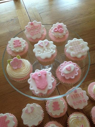 Baby Shower  - Cake by Jo Day 