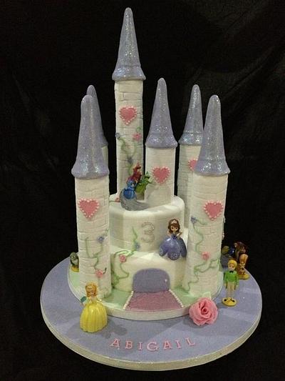 princess sofia castle cake  - Cake by Rachael Osborne