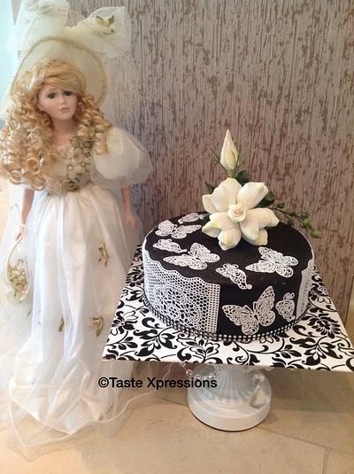 Butterflies and lace.. - Cake by Tastexpressions