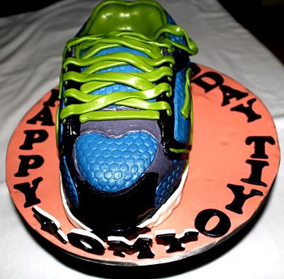 tennis shoe - Cake by anneportia