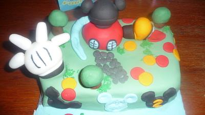Mickey Mouse clubhouse Cake - Cake by CupNcakesbyivy