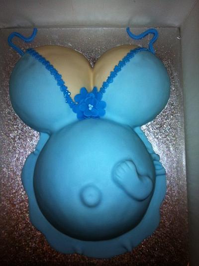 another baby bump cake - Cake by Rachel Oneil