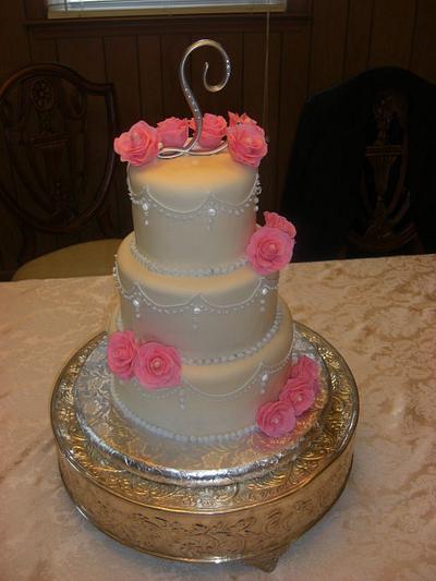 Chandelier and Roses - Cake by eperra1