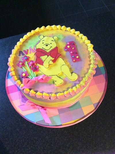 Buttercream Winnie - Cake by K Cakes