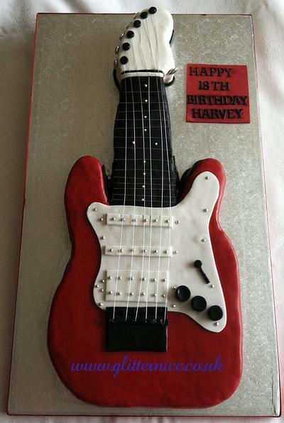 Fender Stratocaster (Large) - Cake by Alli Dockree