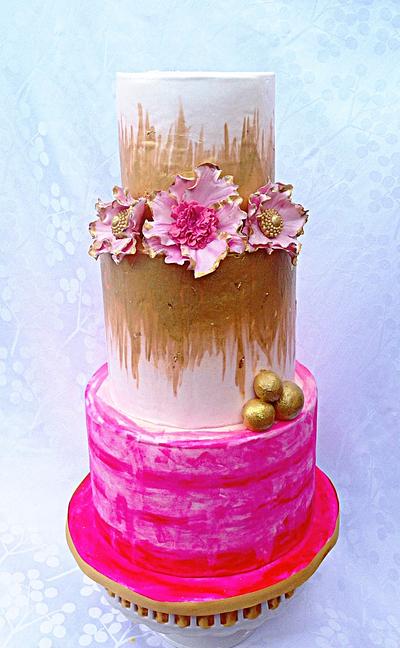 Touch of Gold!! - Cake by Fruitilicious Creations & Cakes