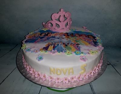 Disney Princess cake. - Cake by Pluympjescake