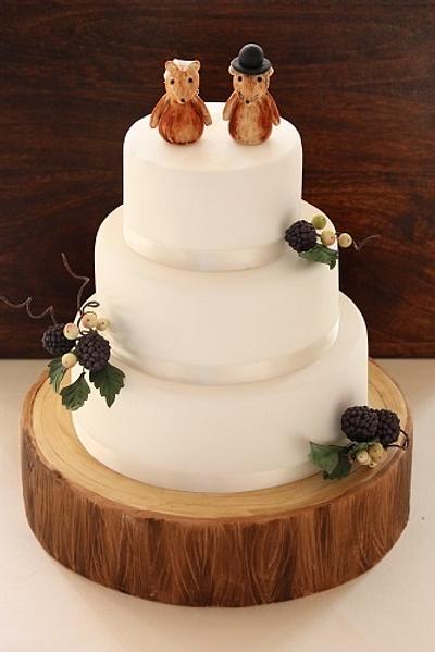 Woodland Wedding - Cake by The Sugar & Spice Cake Company