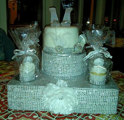 Bling cake - Cake by jccreations cakes