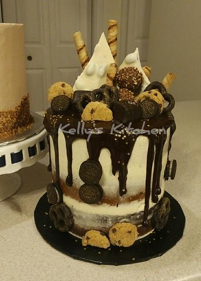 6" surprise birthday cakes - Cake by Kelly Stevens
