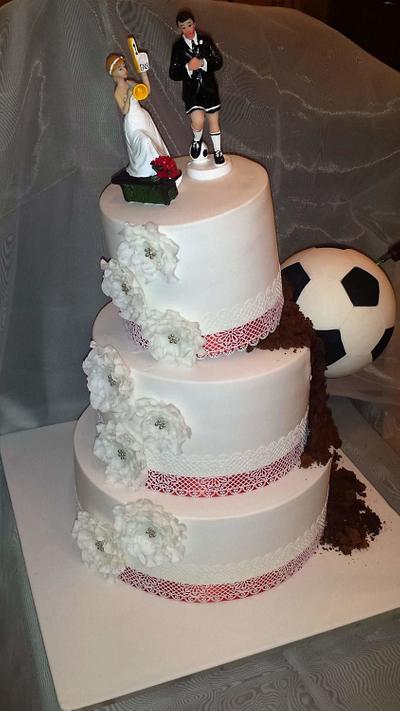 Football wedding cake - Cake by Tirki