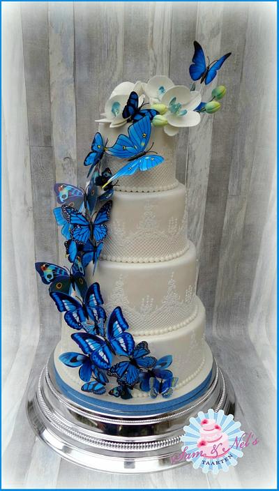 Butterfly Weddingcake - Cake by Sam & Nel's Taarten