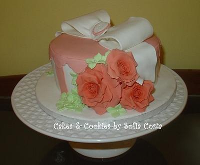 My first Hat Box  - Cake by Sofia Costa (Cakes & Cookies by Sofia Costa)
