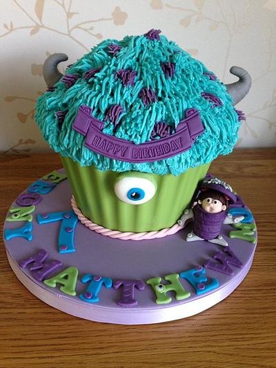 Monsters Inc Giant Cupcake - Cake by Sajocakes