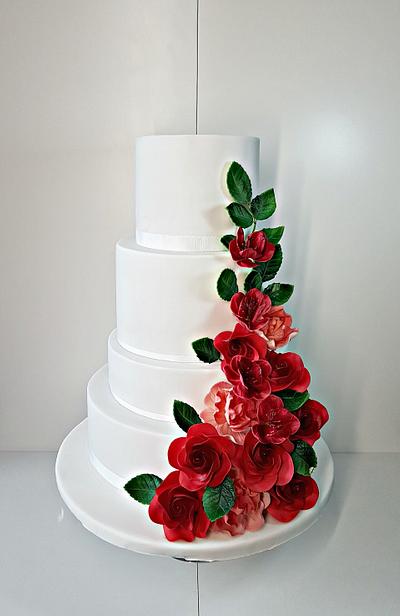 Wedding with roses - Cake by Frufi