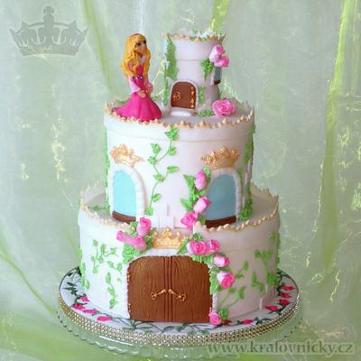 Sleeping Beauty's Castle - Cake by Eva Kralova