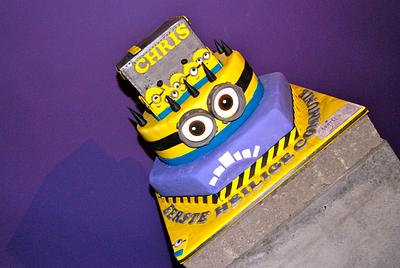 Minion Cake - Cake by TaartUitWaalwijk