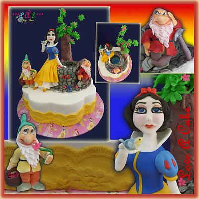 Snow White-themed Birthday Cake - Cake by genzLoveACake
