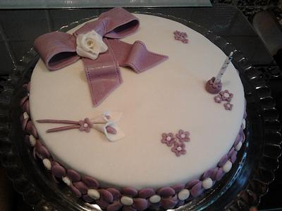 White and purple - Cake by Mayvicake