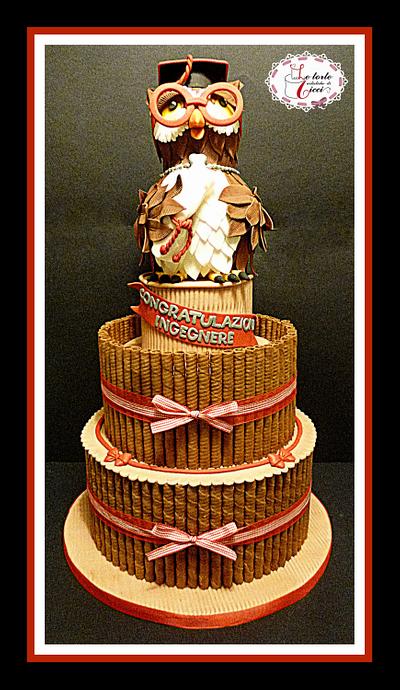 Owl graduation cake - Cake by "Le torte artistiche di Cicci"