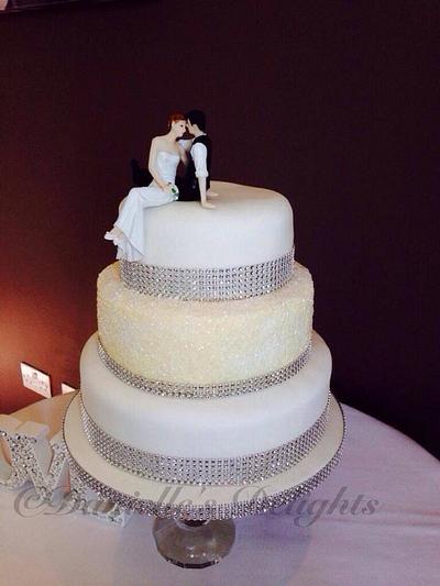 Glitz and Glam wedding cake - Cake by Danielle's Delights
