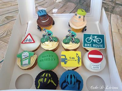 Cyclists Cupcakes  - Cake by Sweet Lakes Cakes