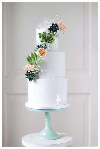 Succulents weddingcake - Cake by Taartjes van An (Anneke)