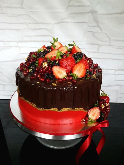 Fruit fault line cake - Cake by Radoslava Kirilova (Radiki's Cakes)