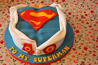 Superman - Cake by nicola thompson
