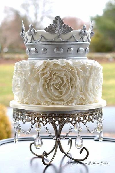 Crowning Glory - Cake by Elisabeth Palatiello