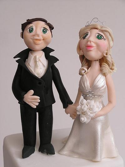 Mr & Mrs Love - Cake by Louisa Massignani