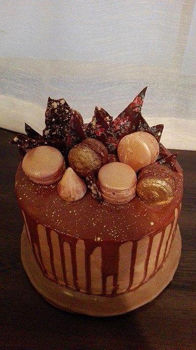 chocolate cake with macarons - Cake by Geri