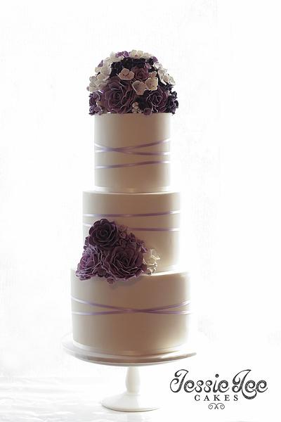 In love with Lilac  - Cake by Jessie lee cakes