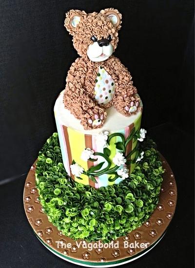 Curly fur Teddy Bear cake - Cake by The Vagabond Baker