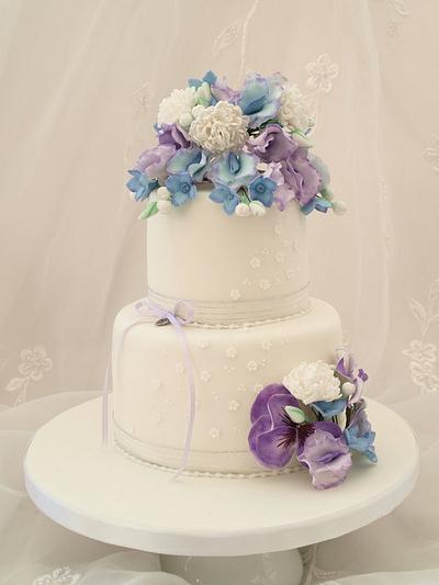 Vintage Florals - Cake by Cakes By Heather Jane