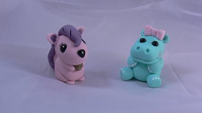 Baby squirrel and baby hippo cake toppers - Cake by For the love of cake (Laylah Moore)
