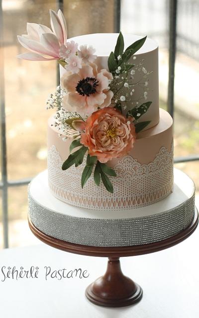 Sugar Flower Bouquet Cake - Cake by Sihirli Pastane