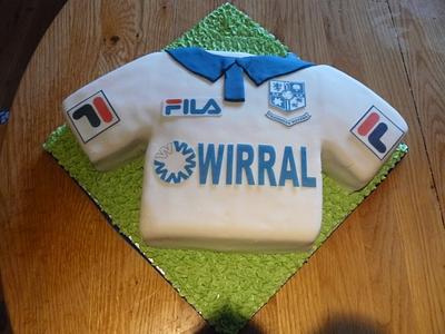 Tranmere Rovers Shirt Cake  - Cake by Krazy Kupcakes 