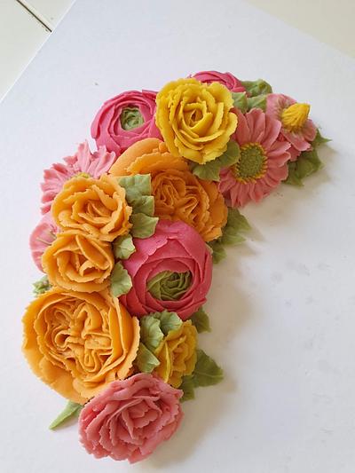 Beanpastecream flowers bouquet - Cake by Ebru eskalan 