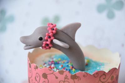 Dolphin Fondant Topper - Cake by BiboDecosArtToppers 