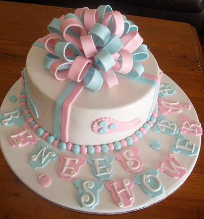 Is it a boy or girl? Baby Shower Cake - Cake by DolceSofia
