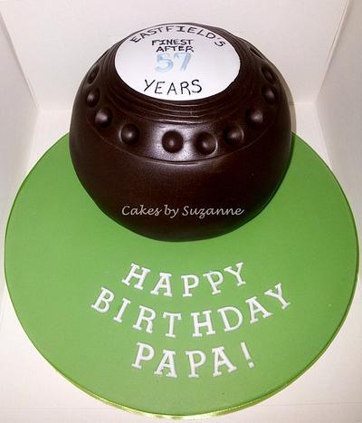 lawn bowls ball - Cake by suzanneflynn