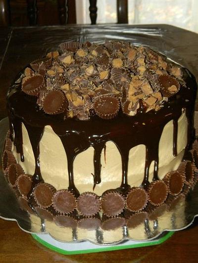 Peanut butter Cup cake - Cake by donnascakes